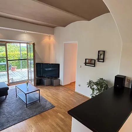 Gemuetliches 50qm Mit Terrasse Und Garten *