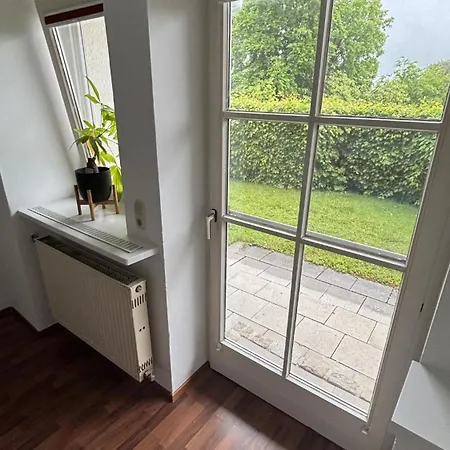 Gemuetliches 50qm Mit Terrasse Und Garten Appartamento Babensham